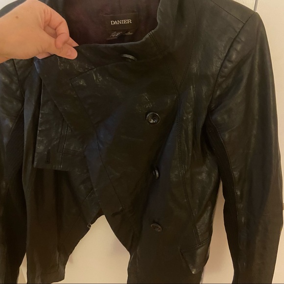 Genuine Leather Danier Leather jacket - Picture 3 of 9